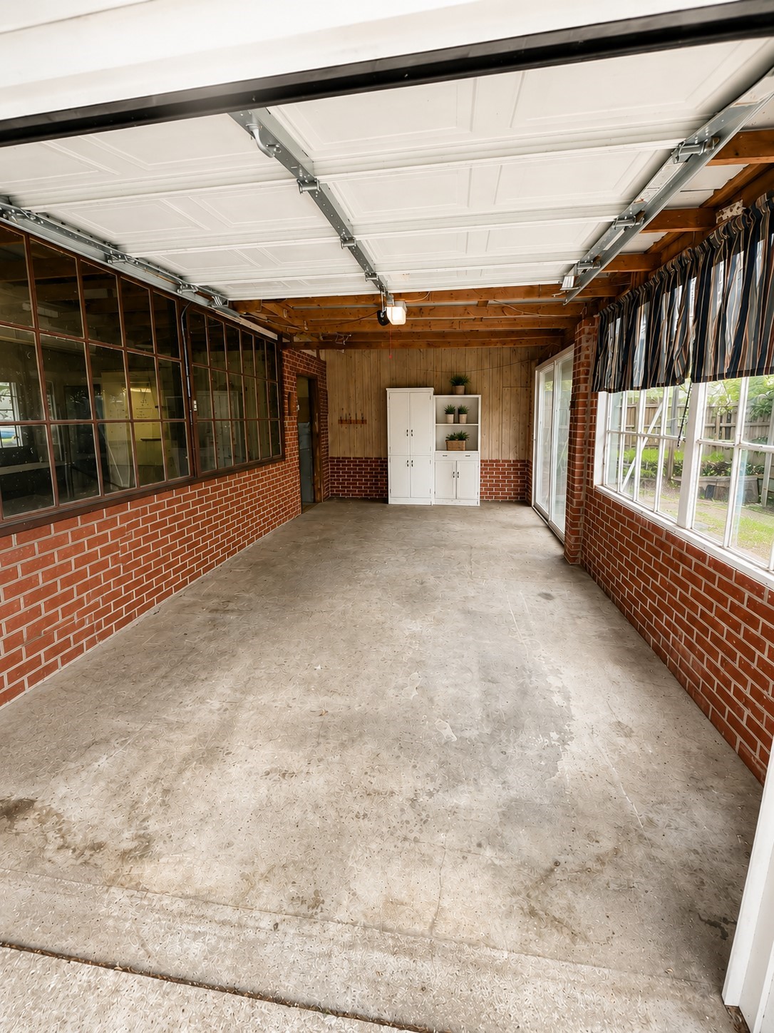 1800 Louisiana Marshall TX 75672