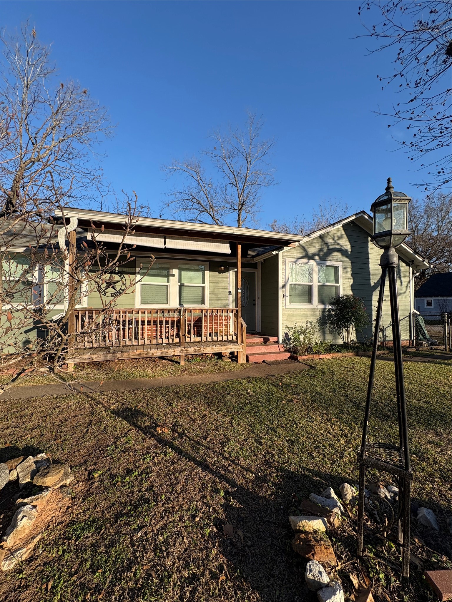 1800 Louisiana Marshall TX 75672