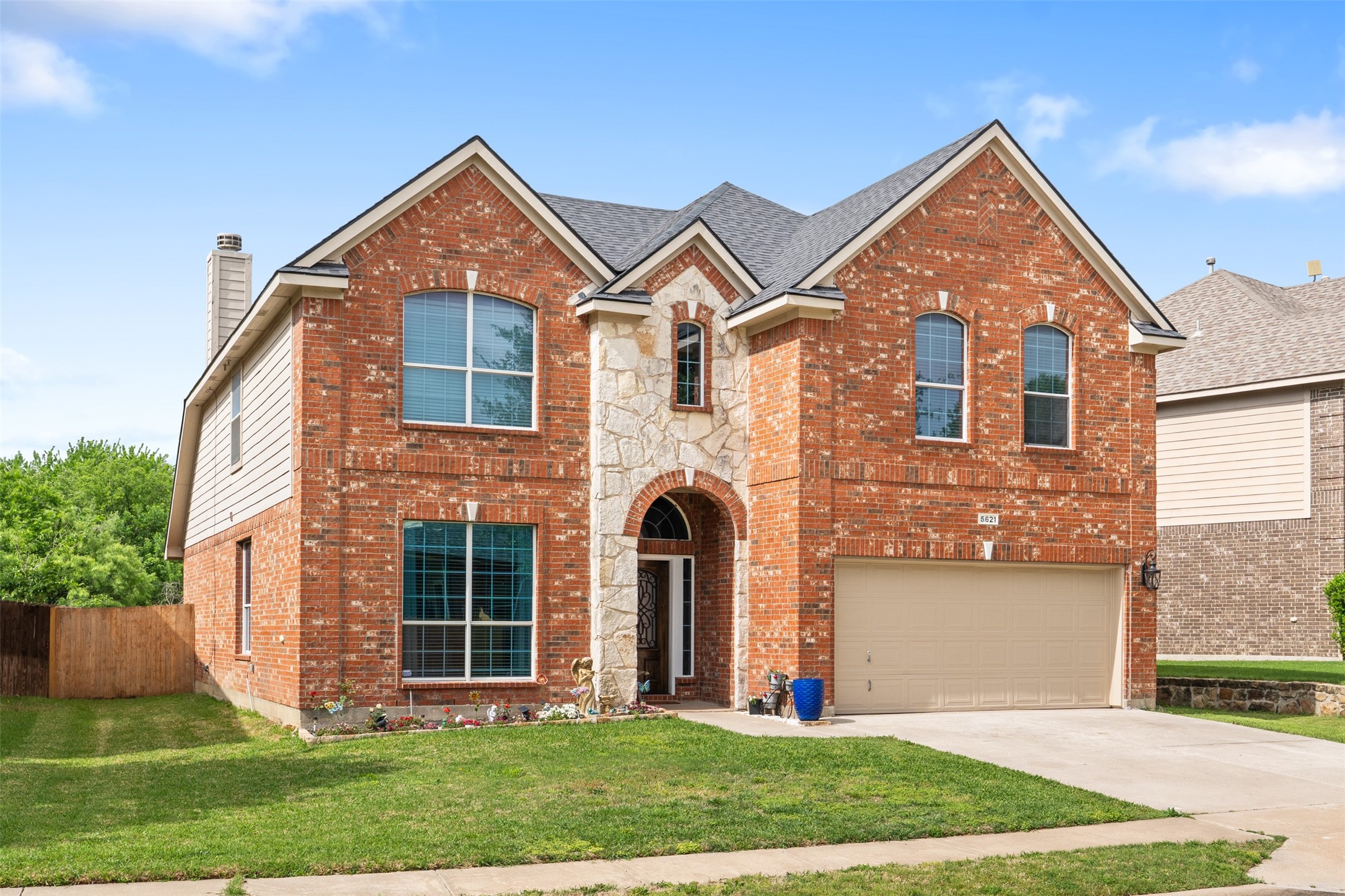 5621 Paloma Blanca Drive Fort Worth TX 76179