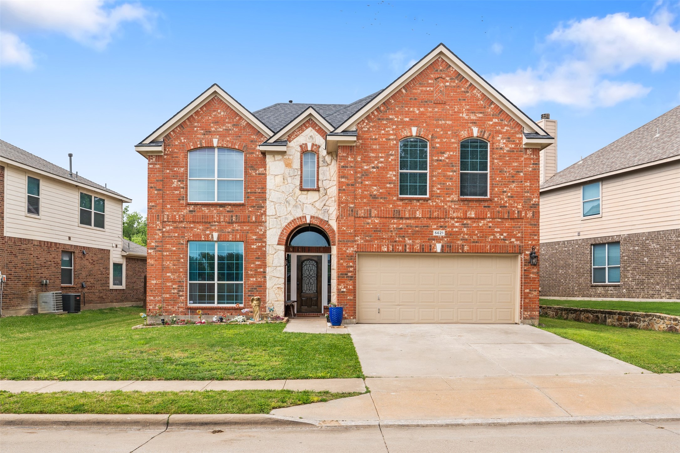 5621 Paloma Blanca Drive Fort Worth TX 76179
