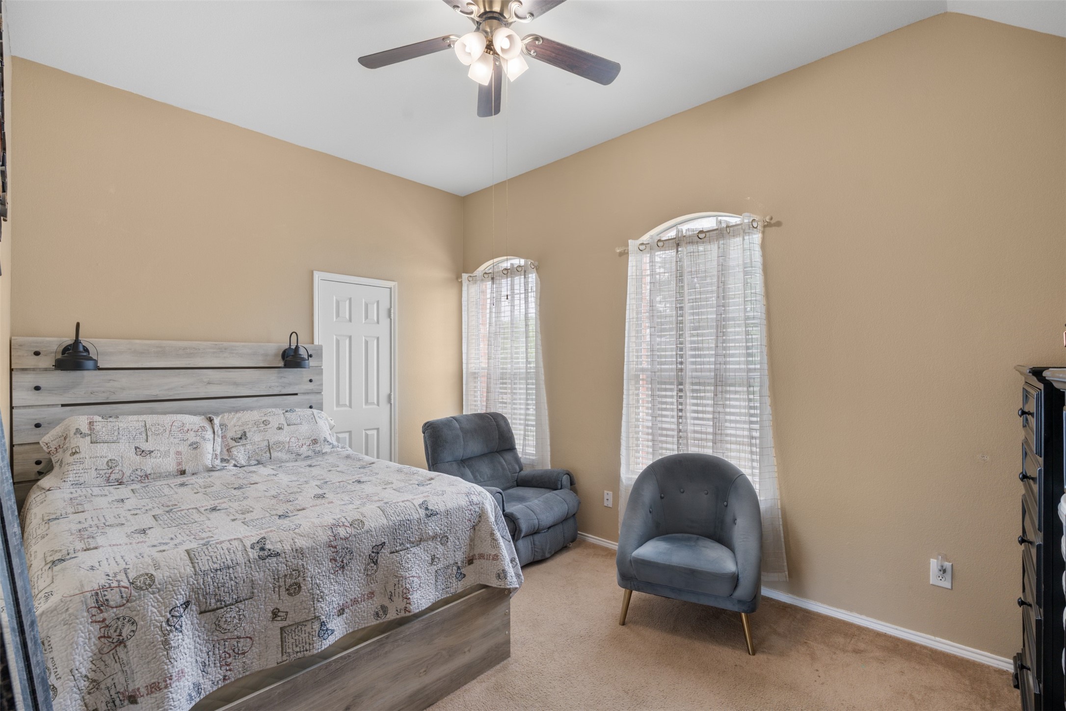 5621 Paloma Blanca Drive Fort Worth TX 76179