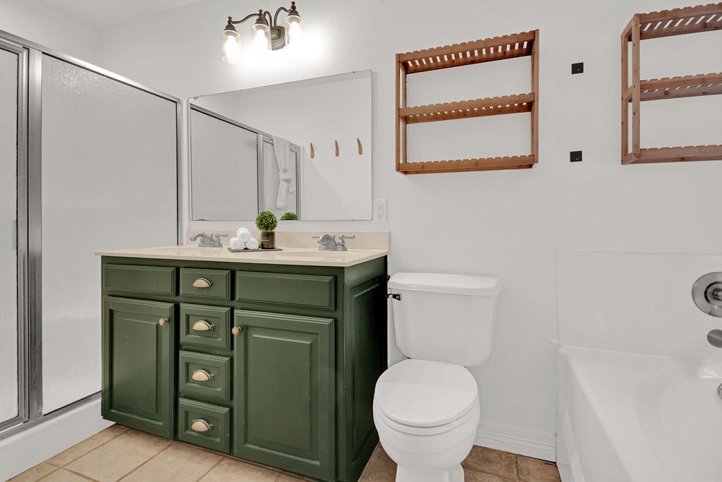 105 Grass Knoll Drive Hideaway TX 75771