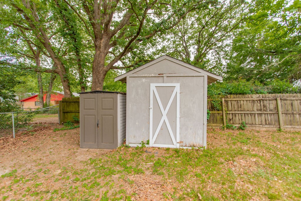 105 Grass Knoll Drive Hideaway TX 75771