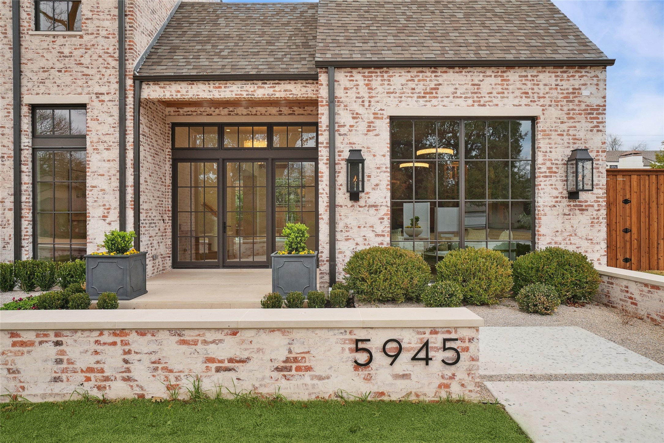 5945 Royal Crest Drive Dallas TX 75230