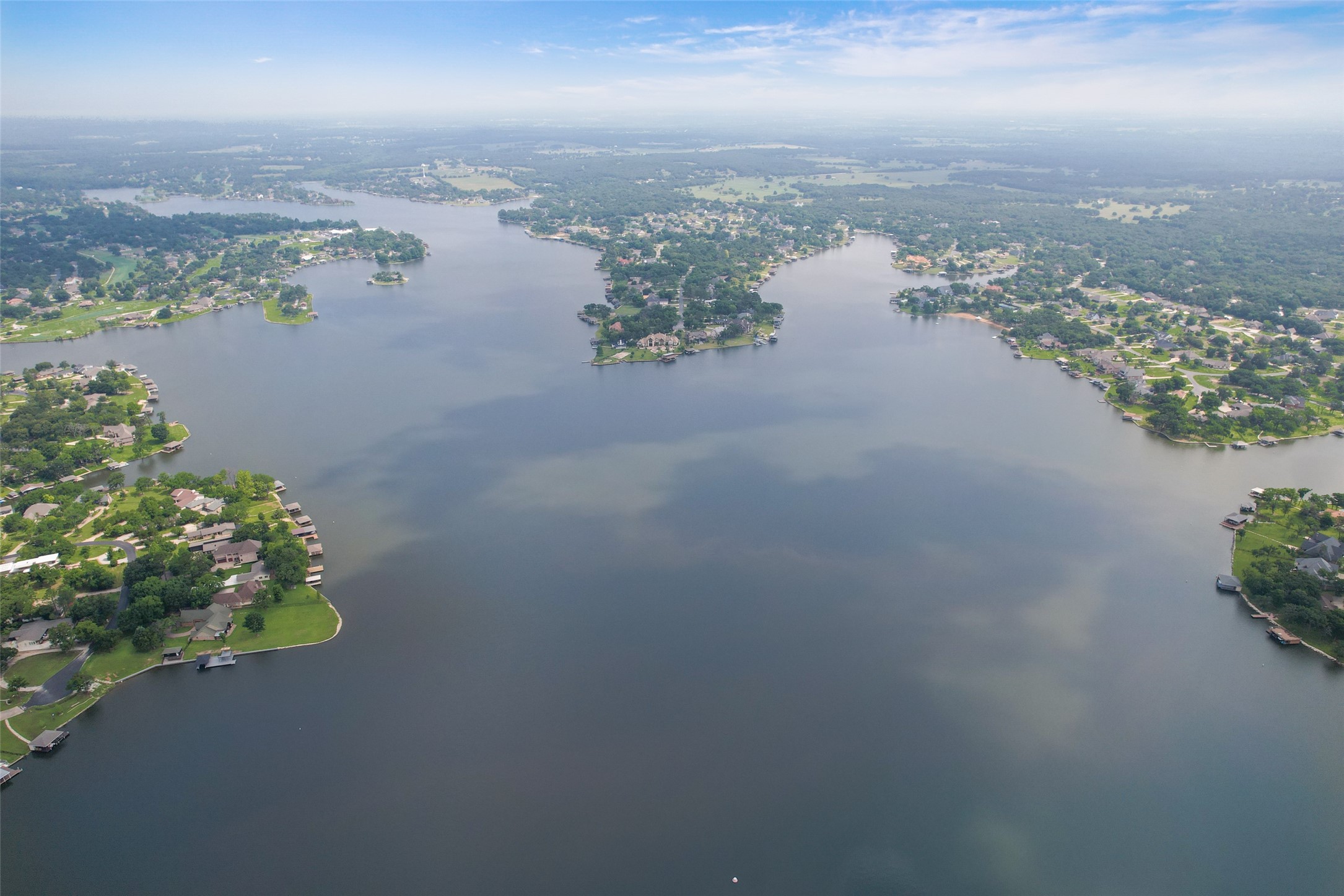 108 Pawnee Trail Lake Kiowa TX 76240
