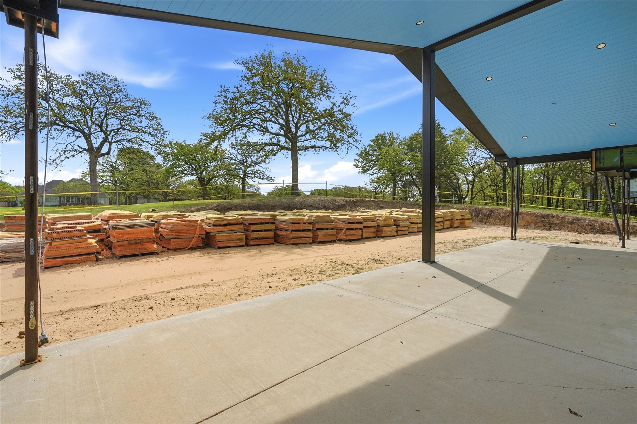 108 Pawnee Trail Lake Kiowa TX 76240