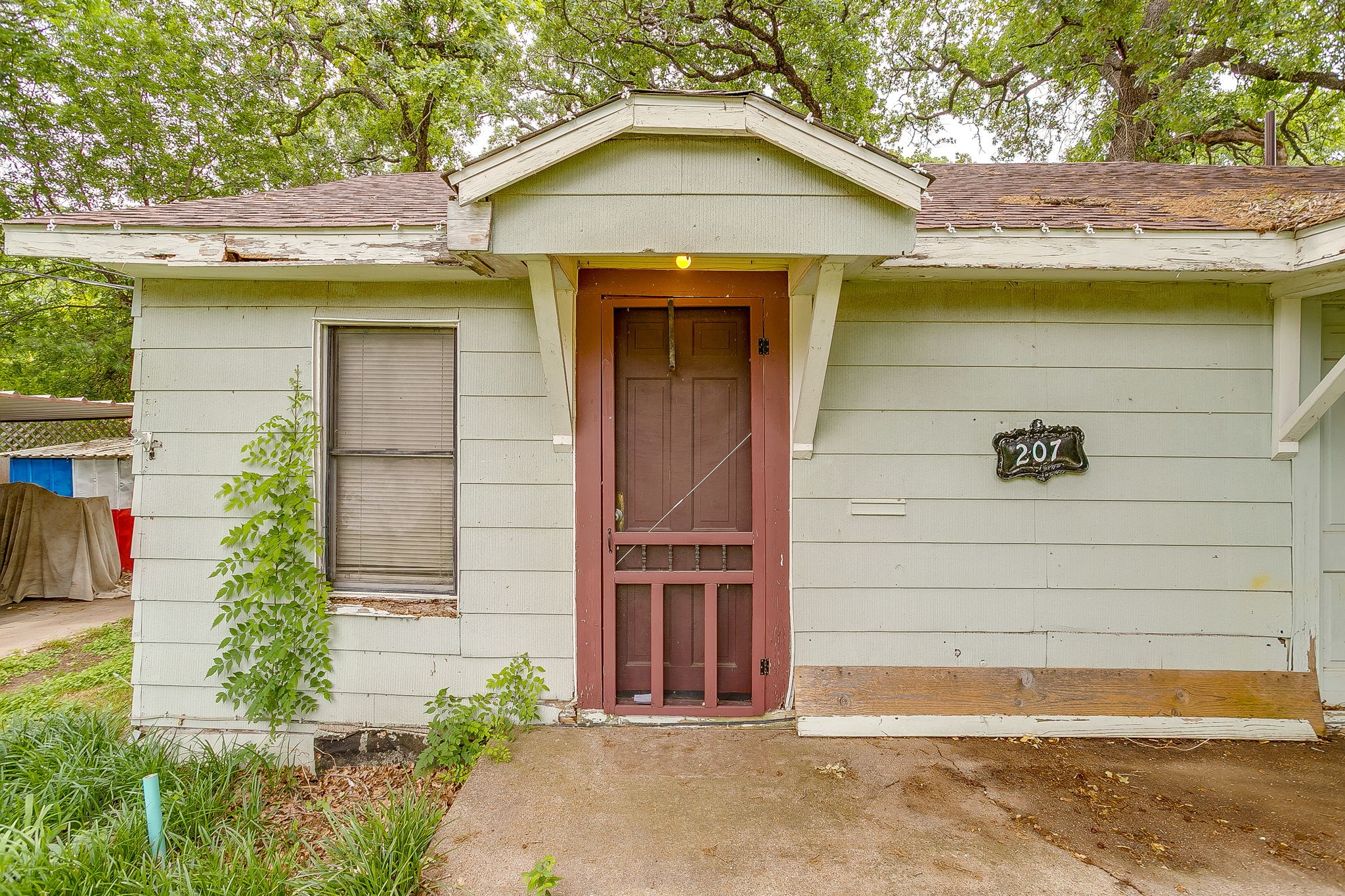 207 Cleveland Avenue Weatherford TX 76086