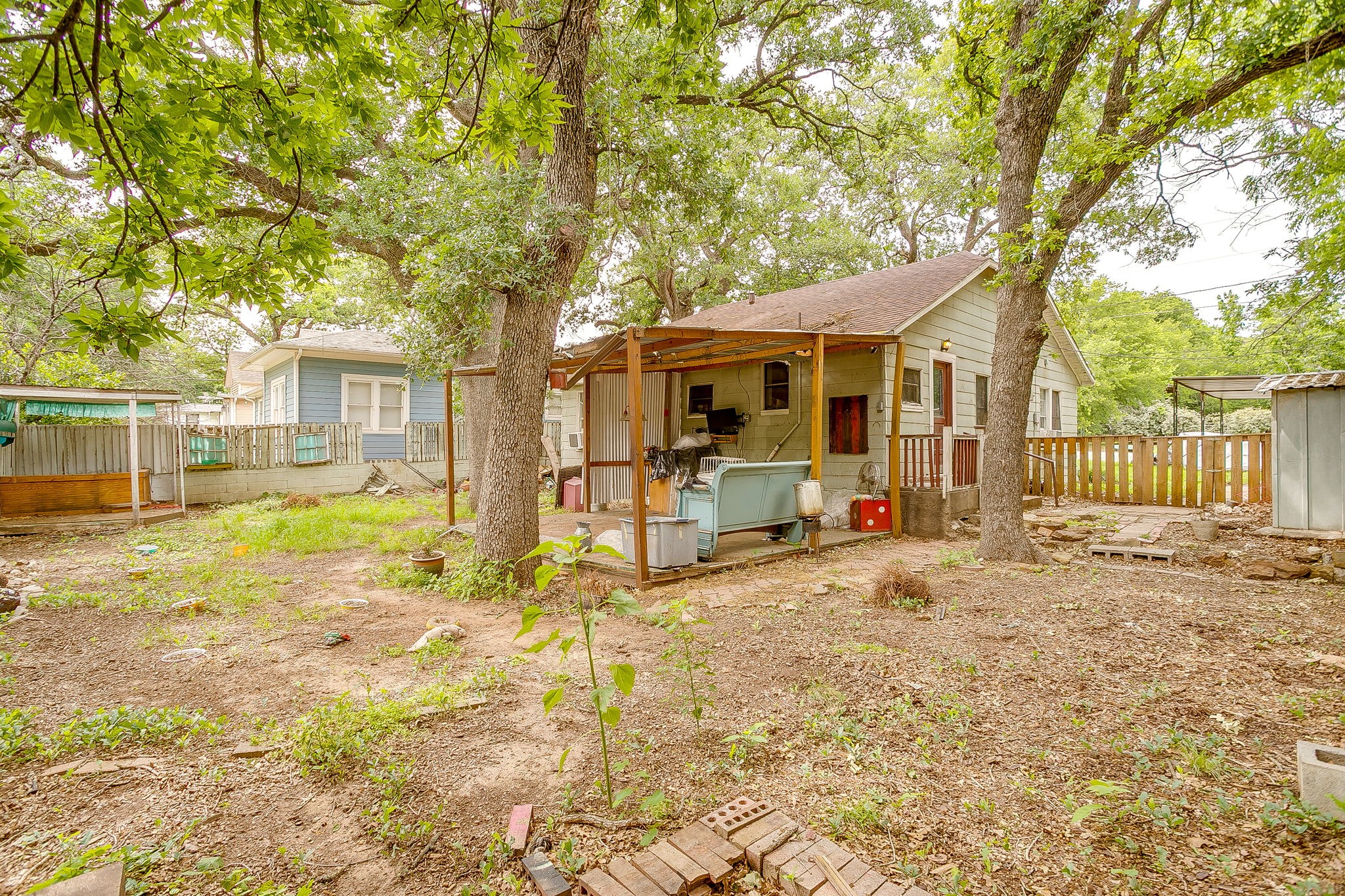 207 Cleveland Avenue Weatherford TX 76086