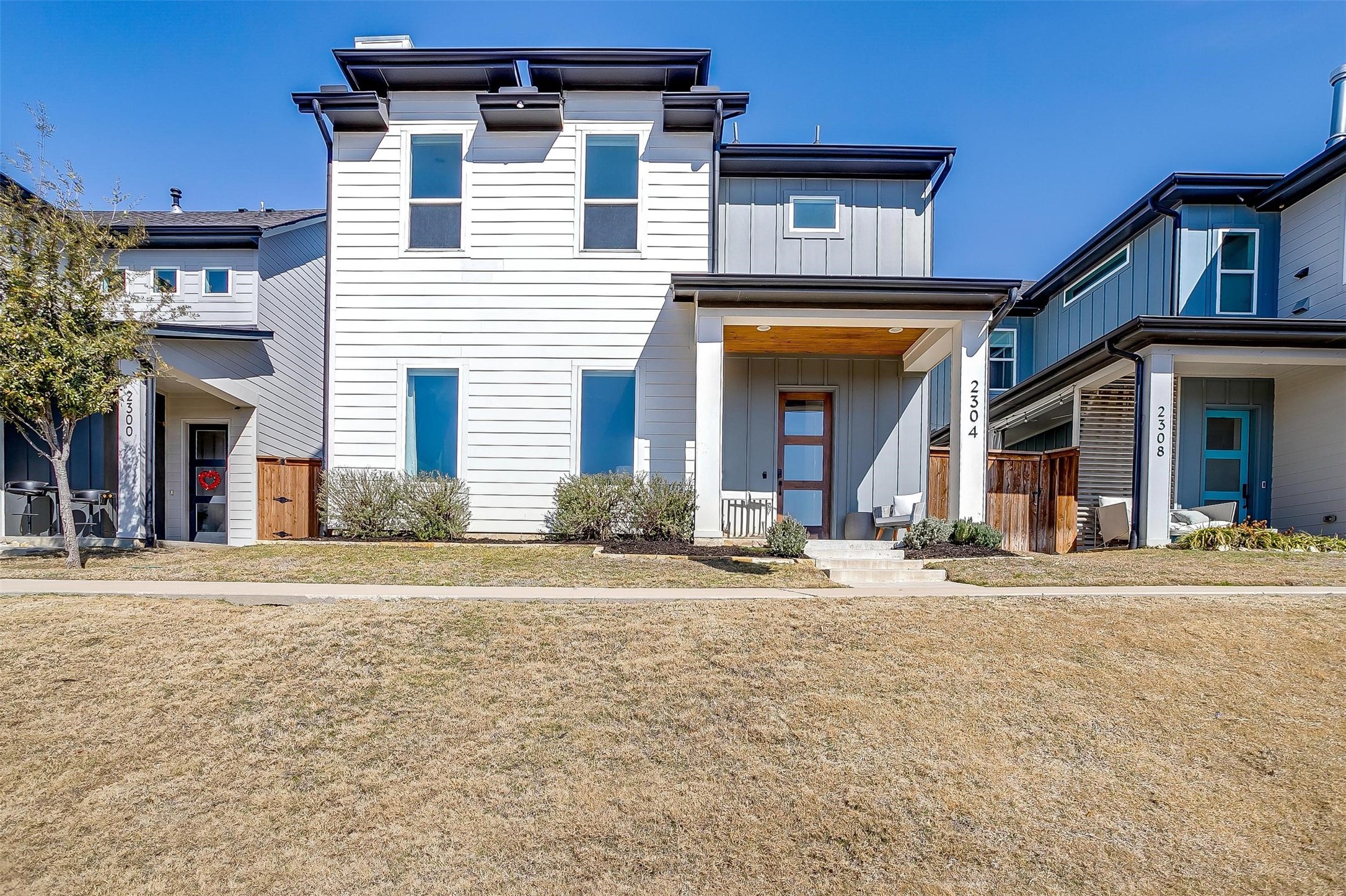 2304 Scenic Bluff Drive Fort Worth TX 76111