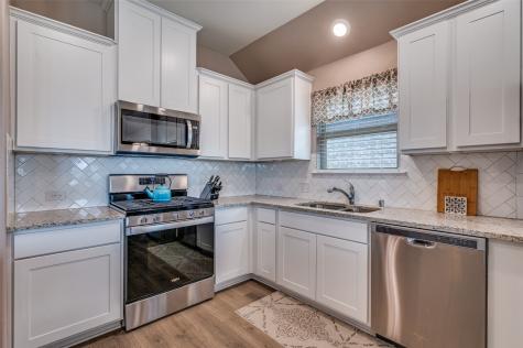 1116 Lawndale Street Celina TX 75009