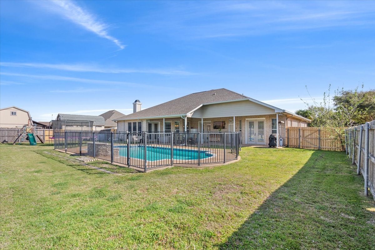 936 Queen Elizabeth Drive Waco TX 76657