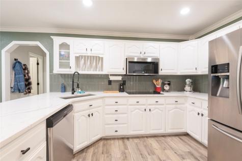 2020 Arbor Bend Street Bonham TX 75418