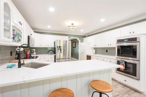 2020 Arbor Bend Street Bonham TX 75418