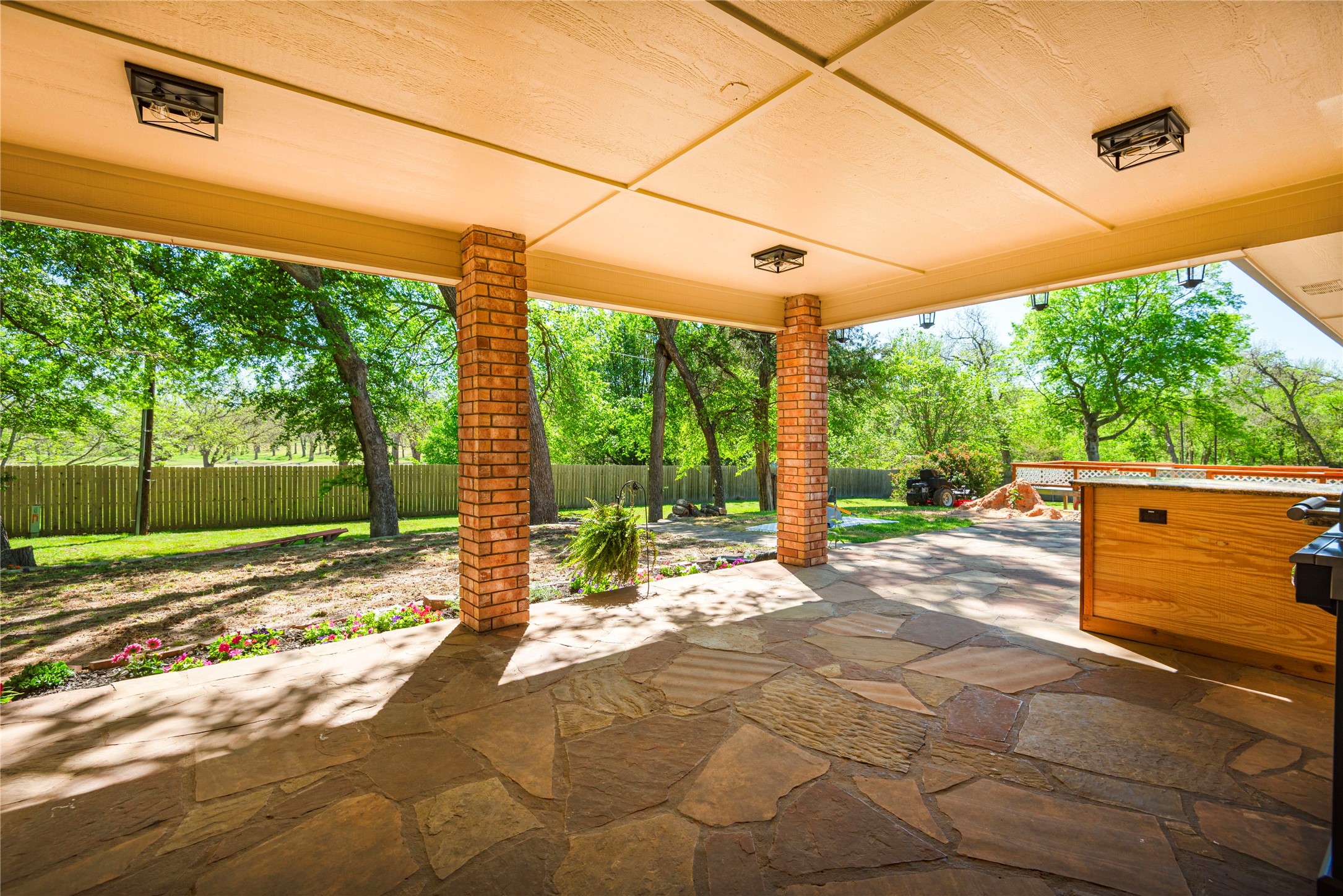 2020 Arbor Bend Street Bonham TX 75418
