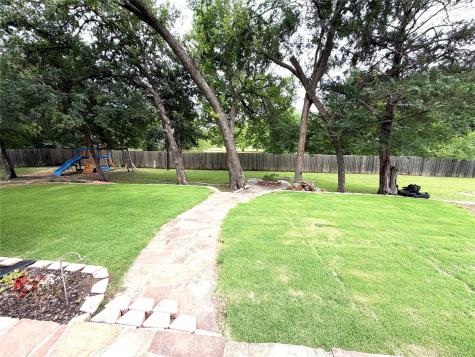 2020 Arbor Bend Street Bonham TX 75418