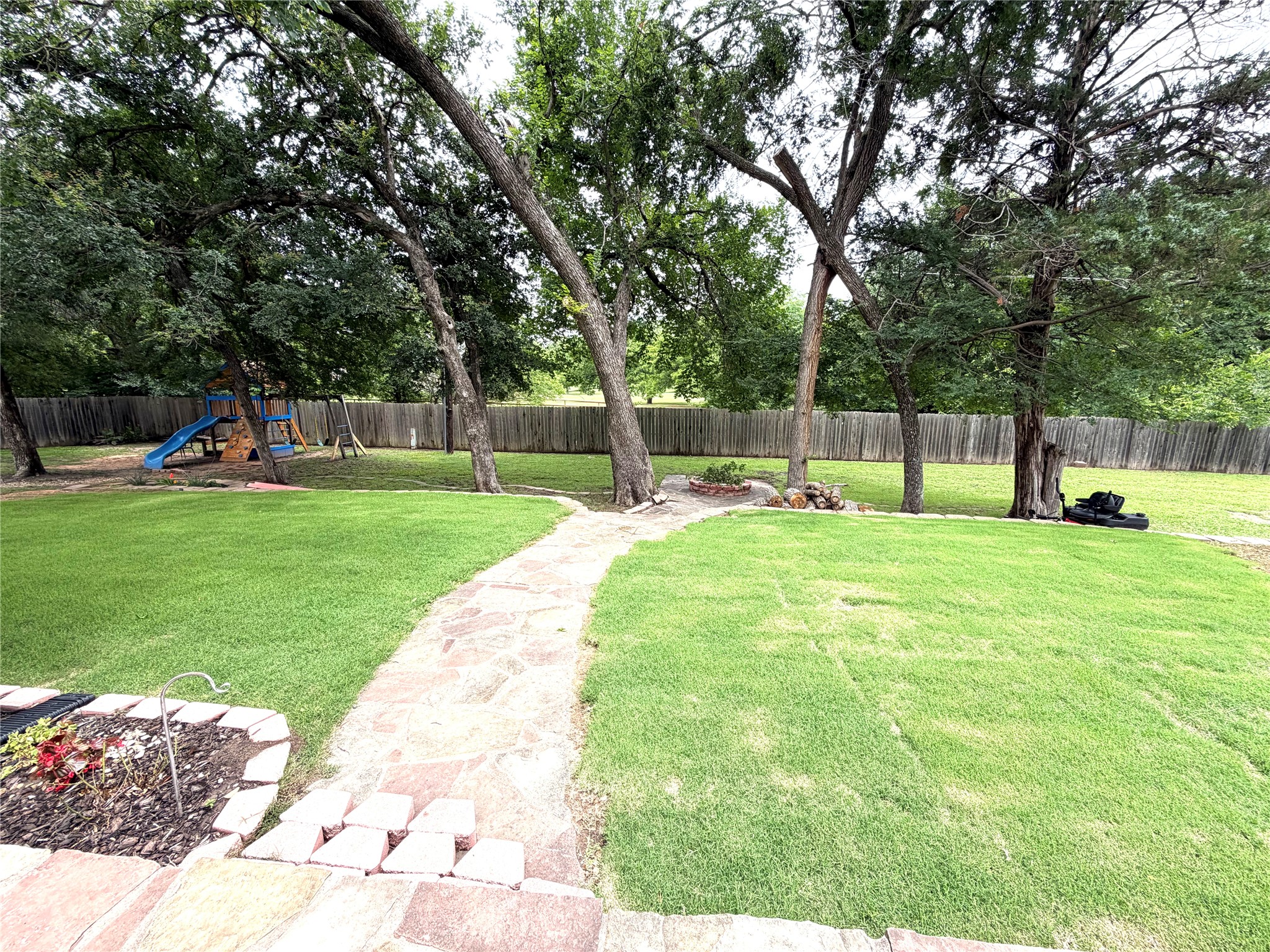 2020 Arbor Bend Street Bonham TX 75418