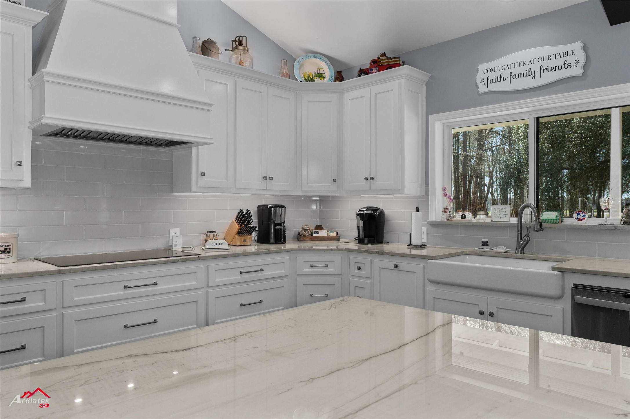 6270 N Us Highway 259 Naples TX 75568
