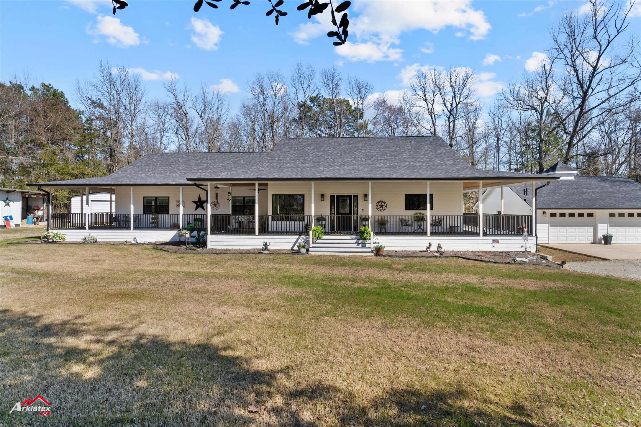 6270 N Us Highway 259 Naples TX 75568