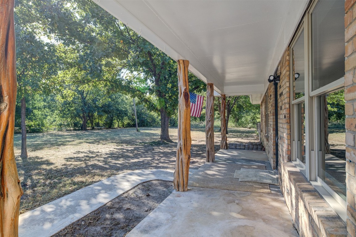508 S Hovey Street Chico TX 76431