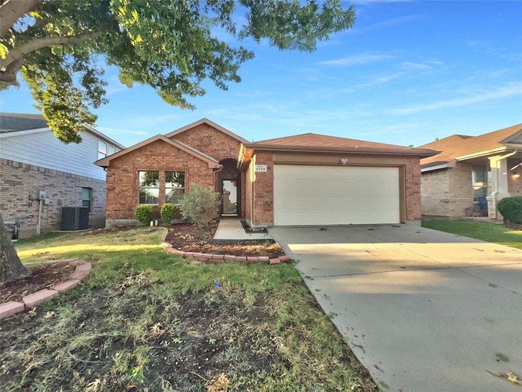 9829 Autumn Sage Drive Fort Worth TX 76108