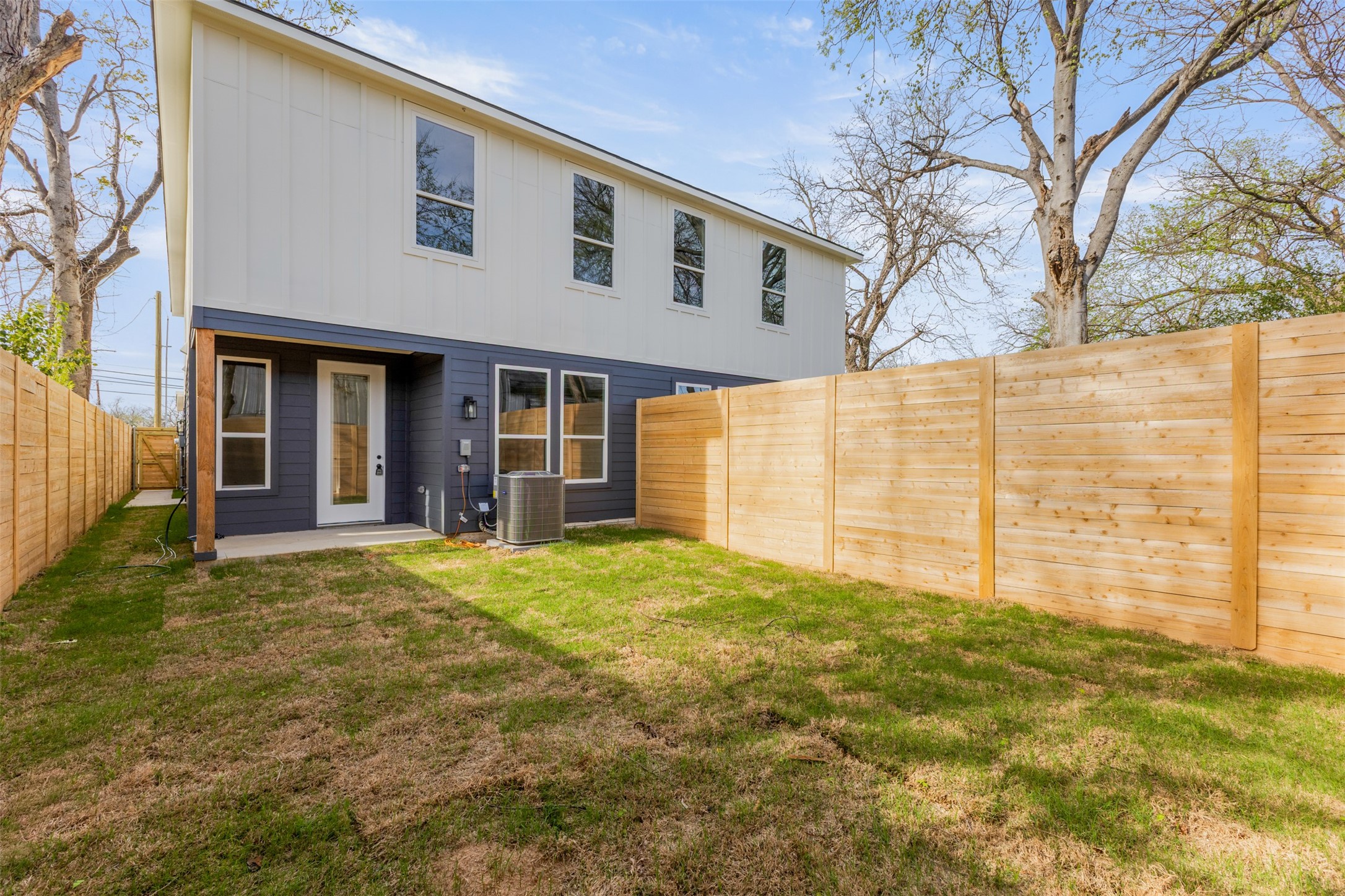 3524 Spring Avenue Dallas TX 75210