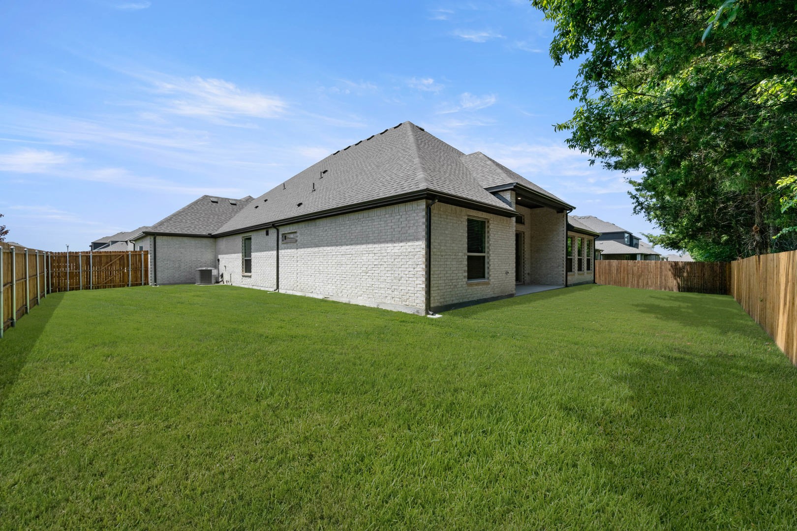 1726 Seagrove Lane Cedar Hill TX 75104