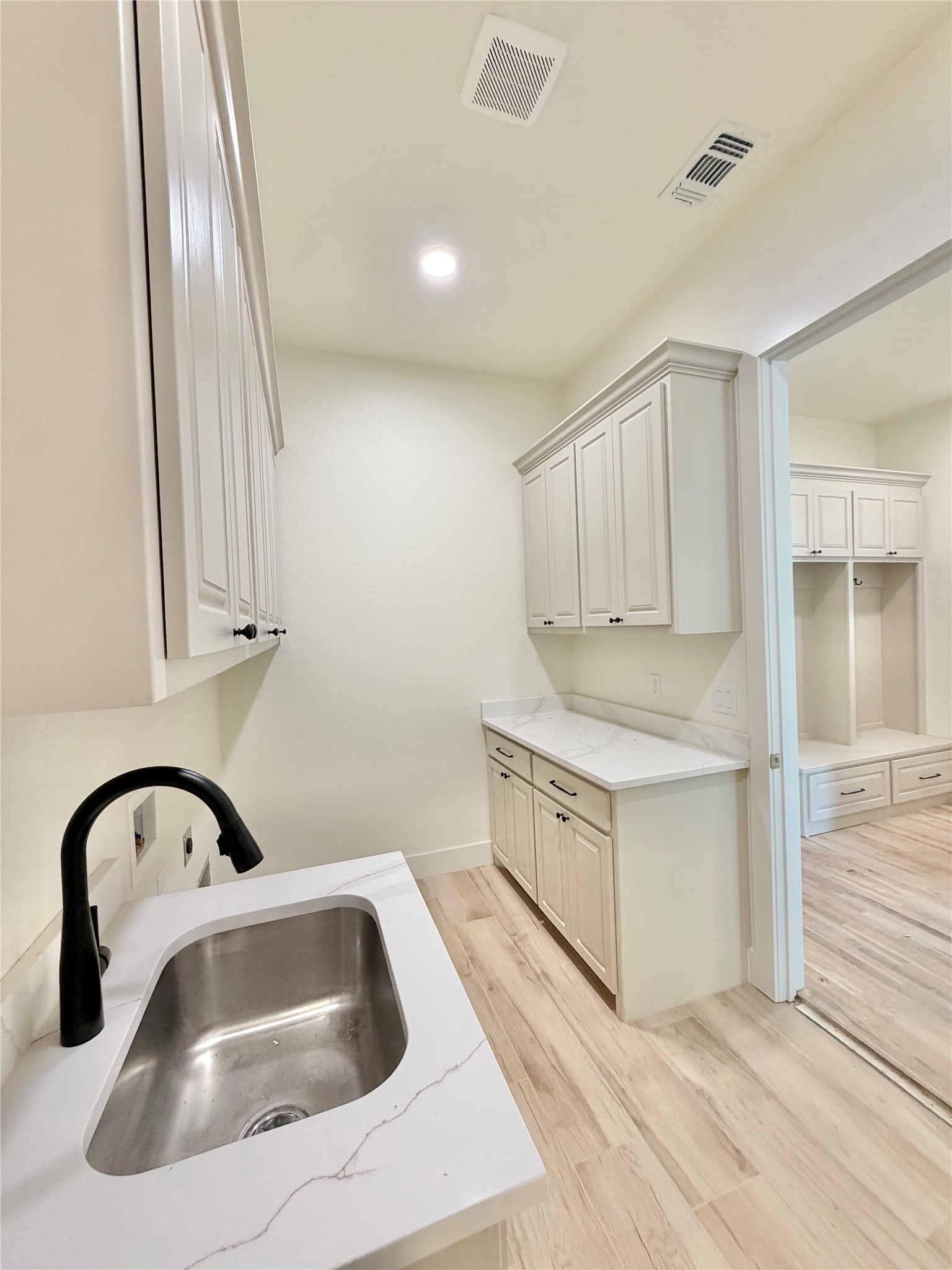 2020 Collin Street Weatherford TX 76085