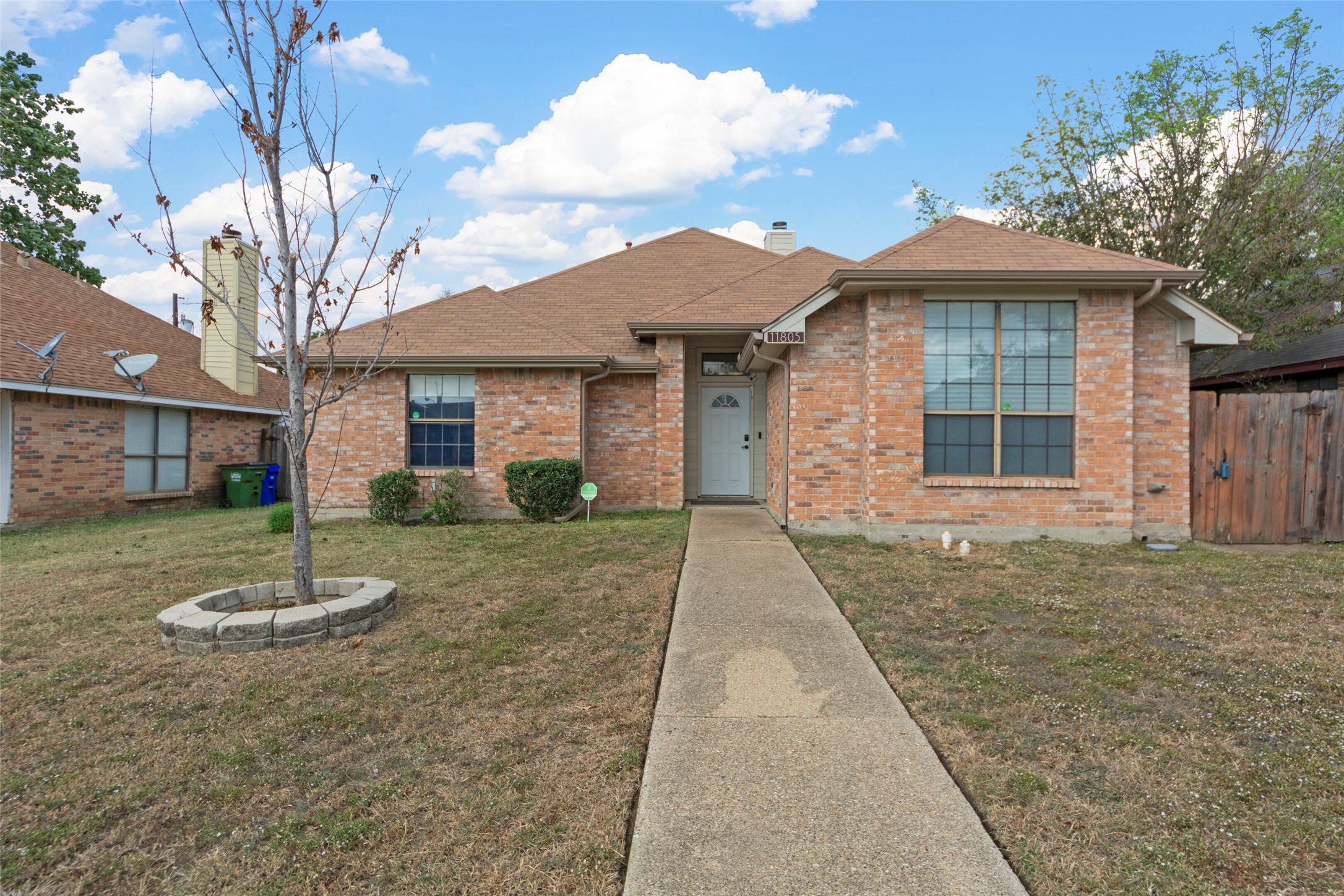 11805 James Drive Balch Springs TX 75180