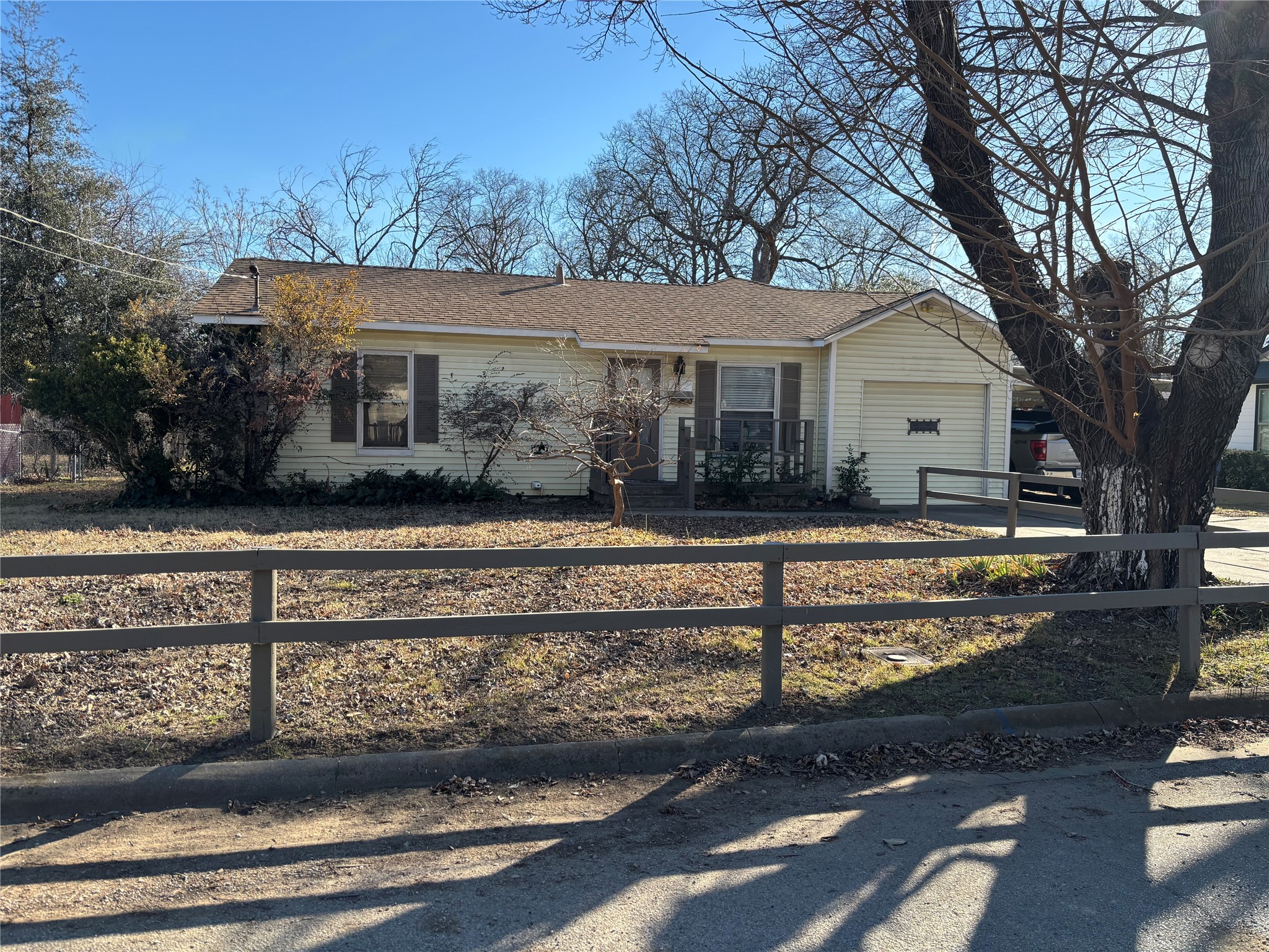 4108 Earl Street Haltom City TX 76111