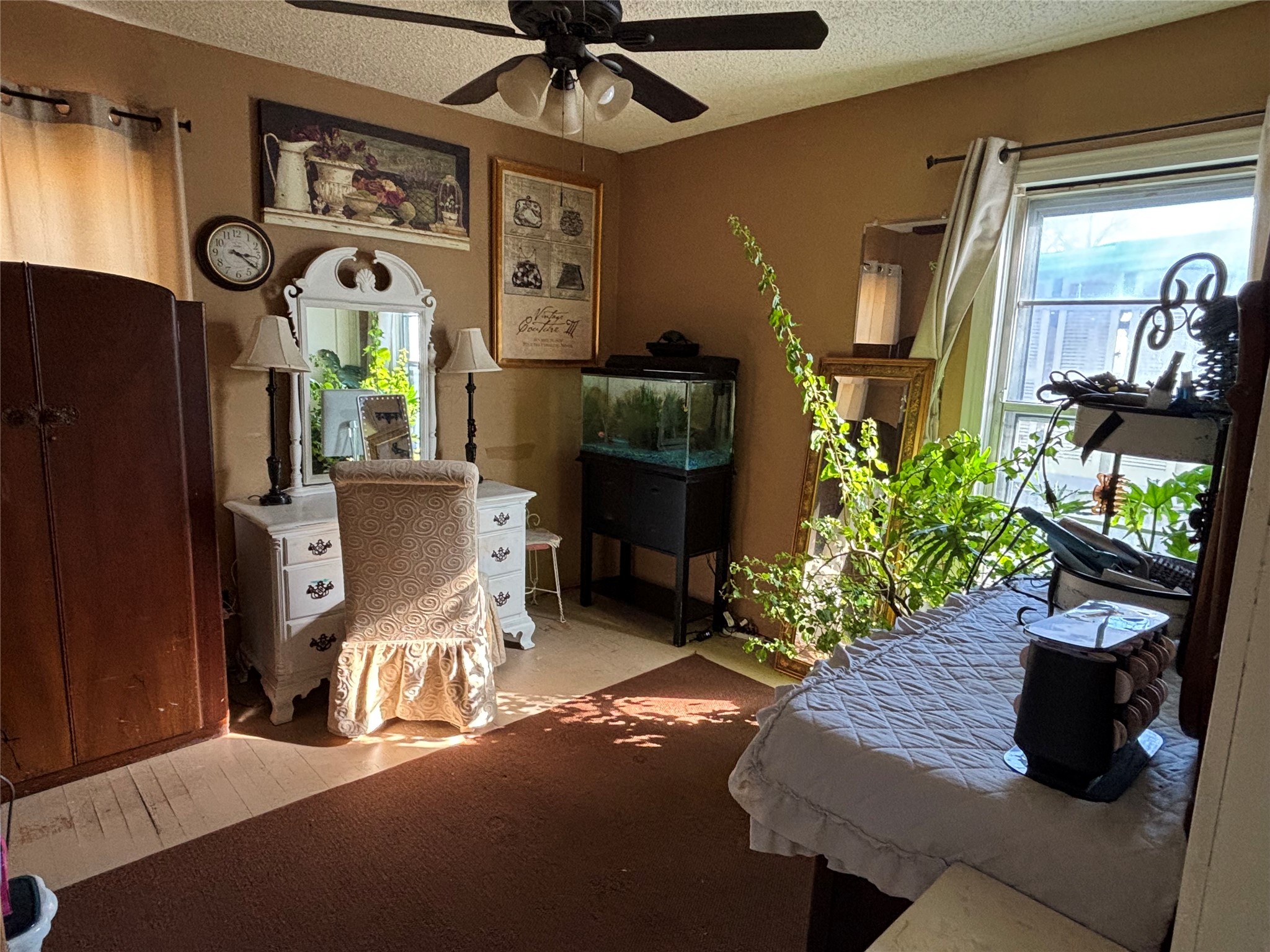4108 Earl Street Haltom City TX 76111
