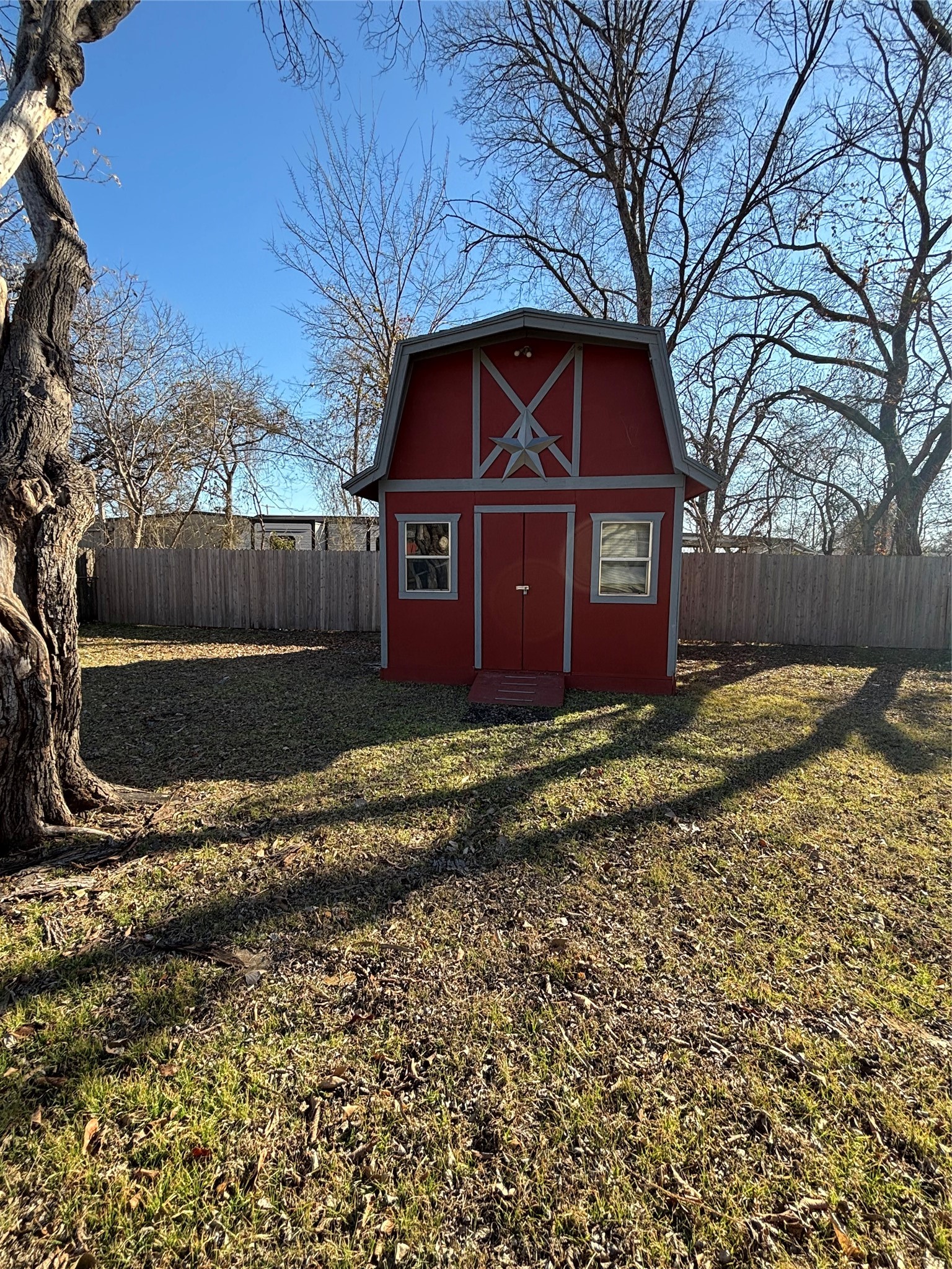 4108 Earl Street Haltom City TX 76111