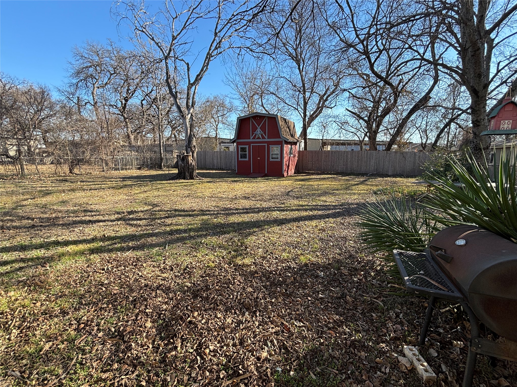 4108 Earl Street Haltom City TX 76111
