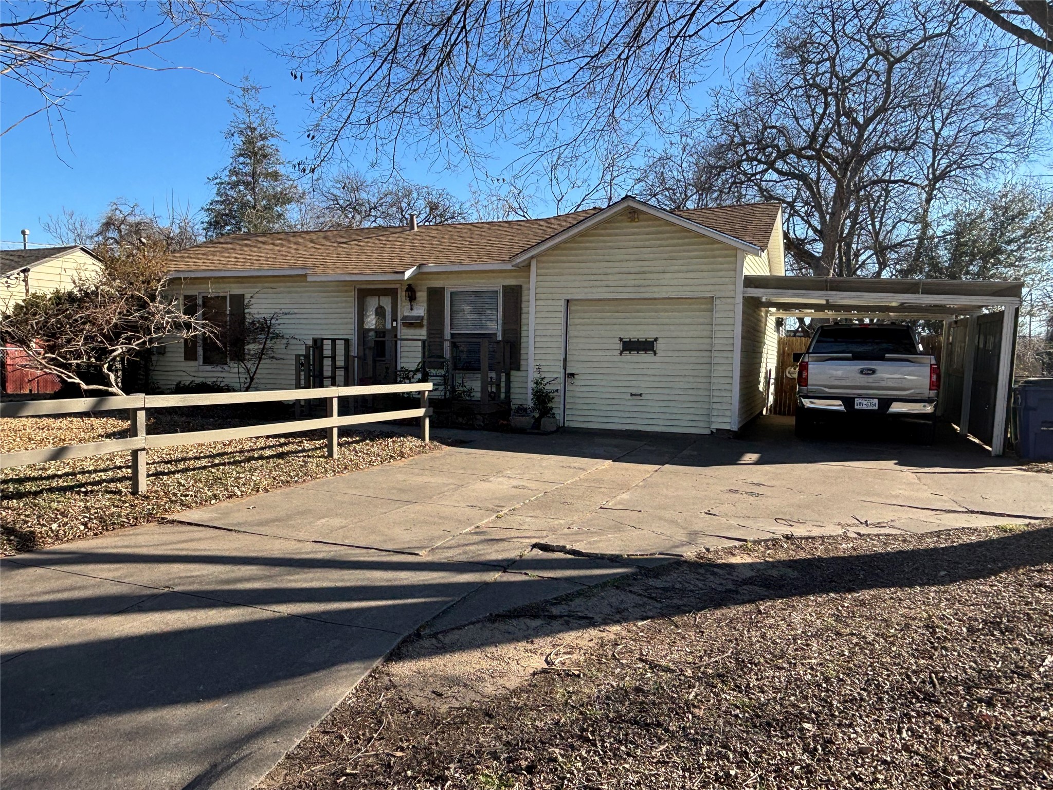 4108 Earl Street Haltom City TX 76111