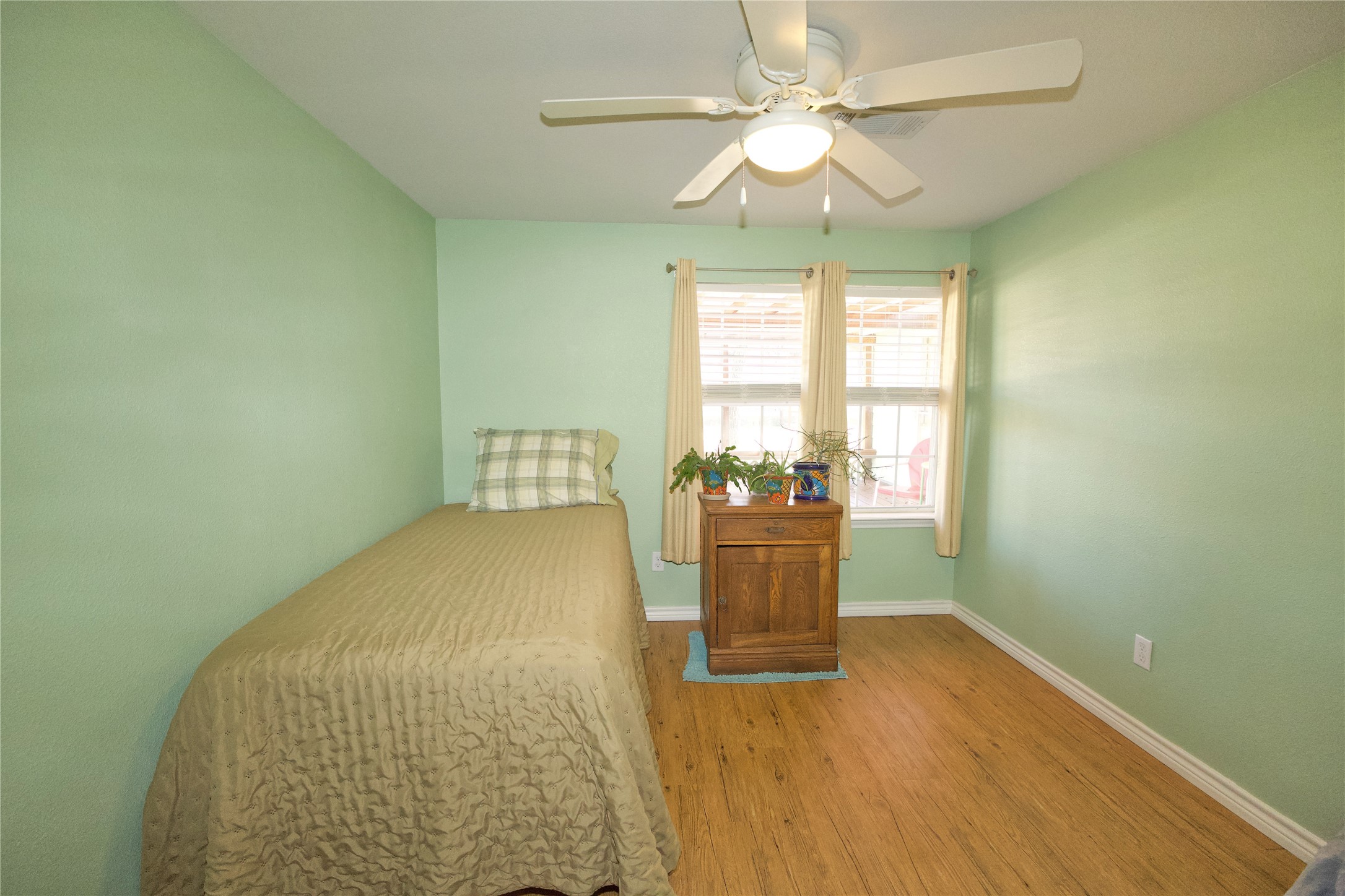 201 Water Street Whitesboro TX 76273