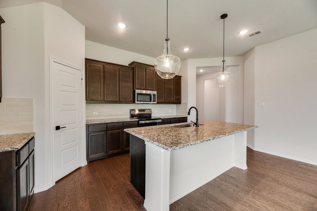 284 Coronado Court Granbury TX 76048
