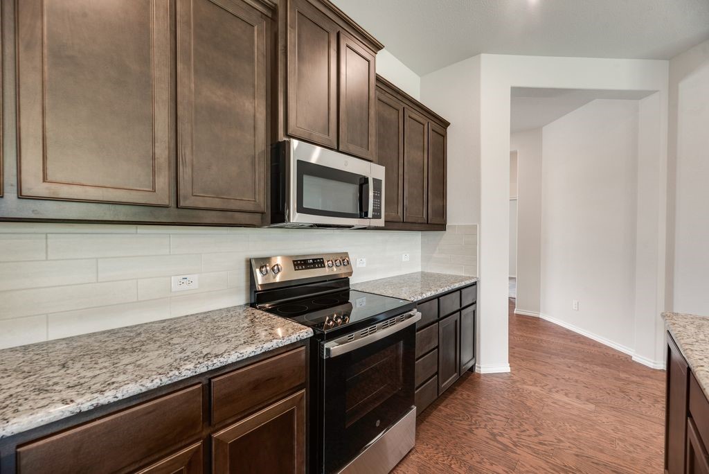284 Coronado Court Granbury TX 76048