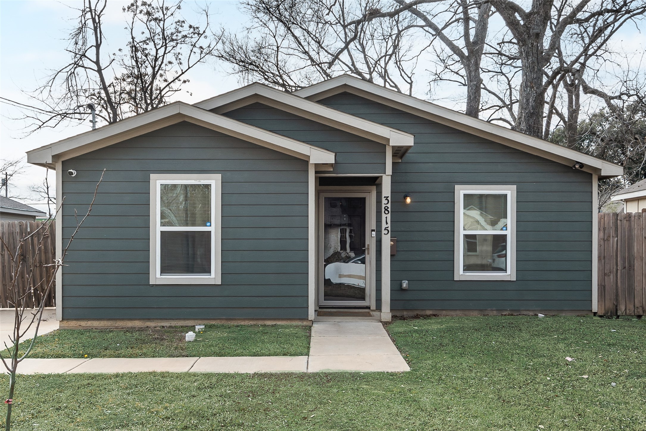 3815 Spence Street Dallas TX 75215