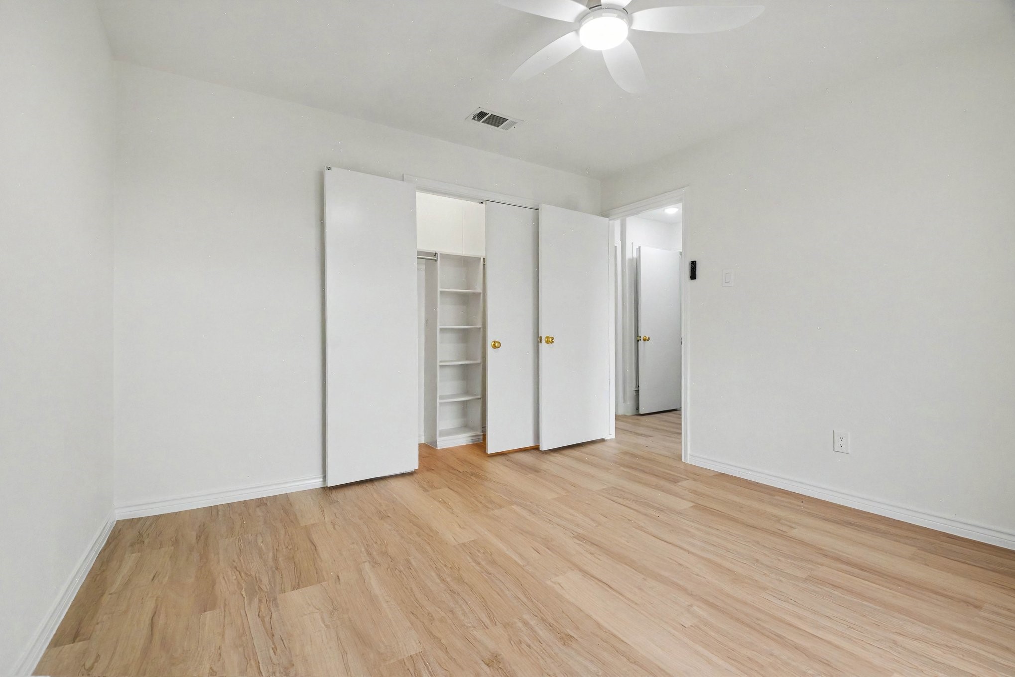 1702 Surrey Court Garland TX 75043