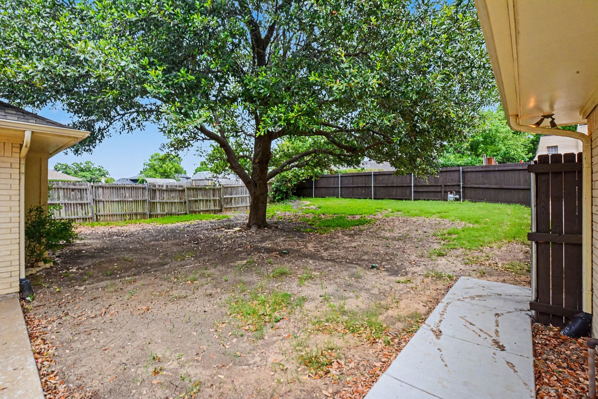 1702 Surrey Court Garland TX 75043