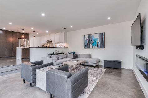 4015 Lively Lane Dallas TX 75220