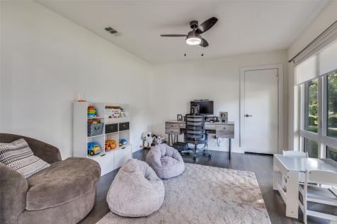 4015 Lively Lane Dallas TX 75220
