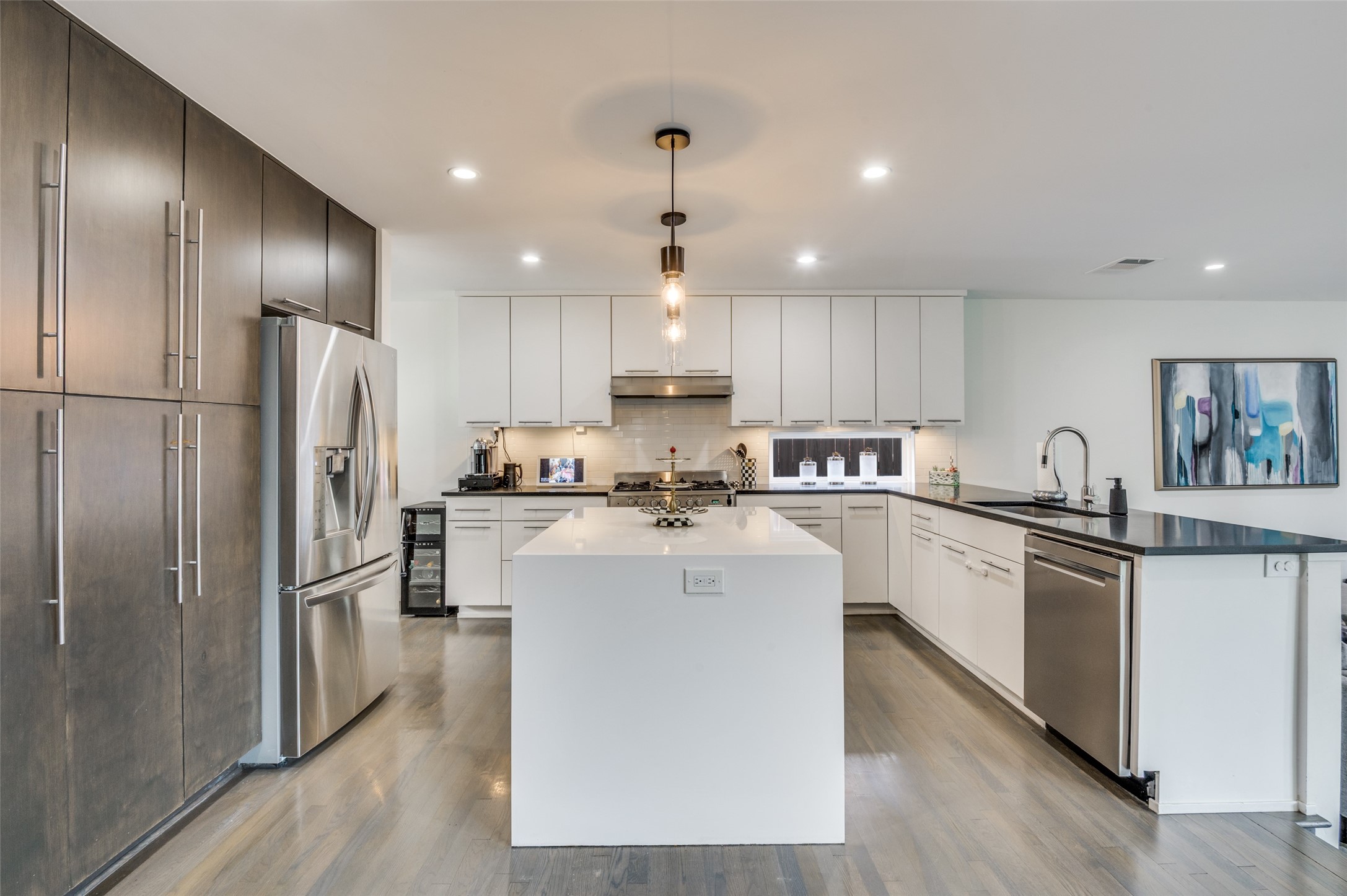 4015 Lively Lane Dallas TX 75220