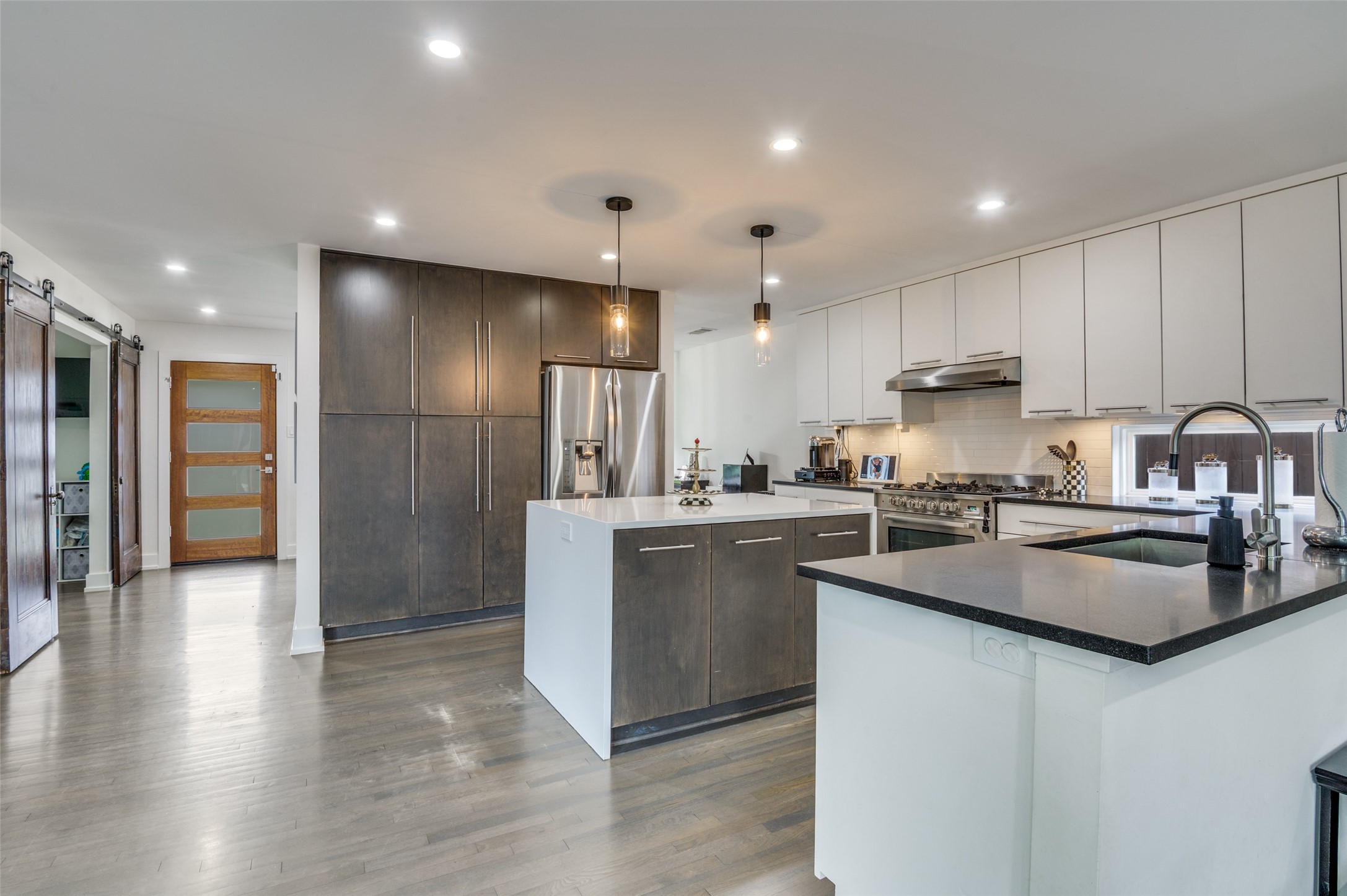 4015 Lively Lane Dallas TX 75220