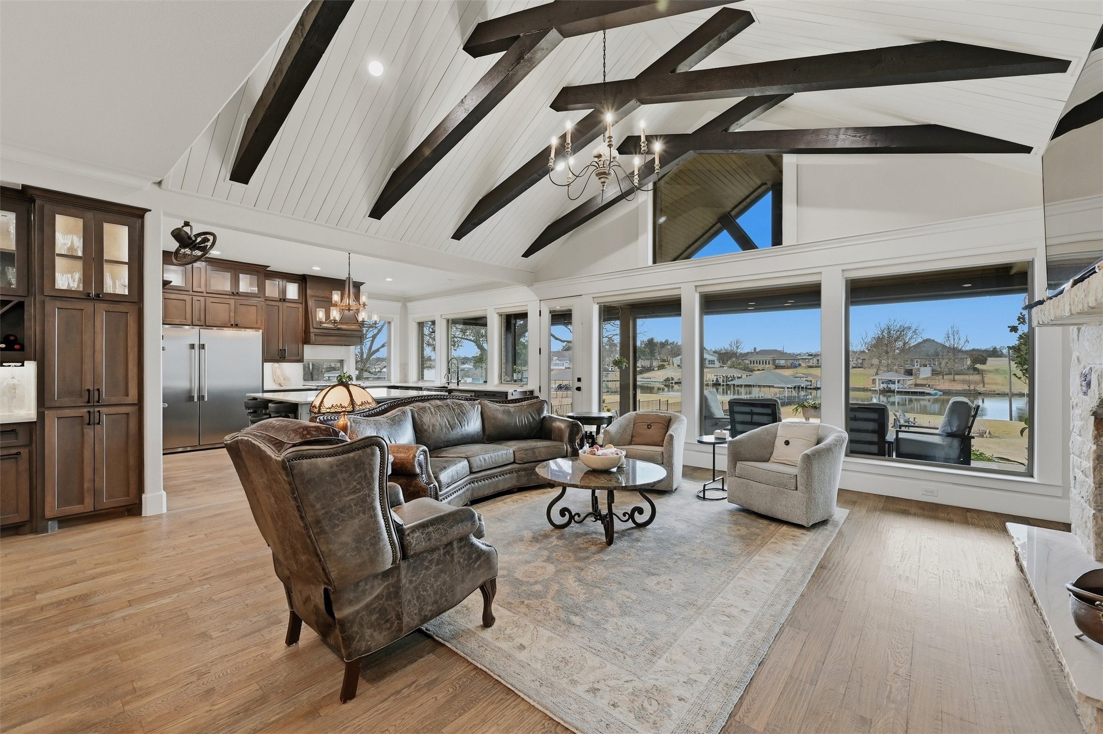 613 Kiowa Drive W Lake Kiowa TX 76240