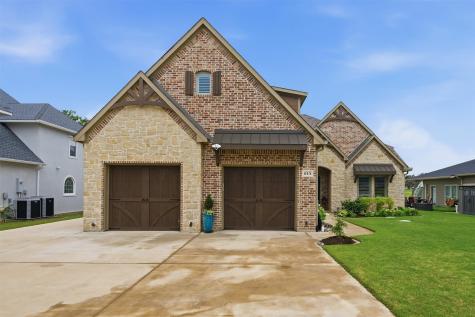 613 Kiowa Drive W Lake Kiowa TX 76240