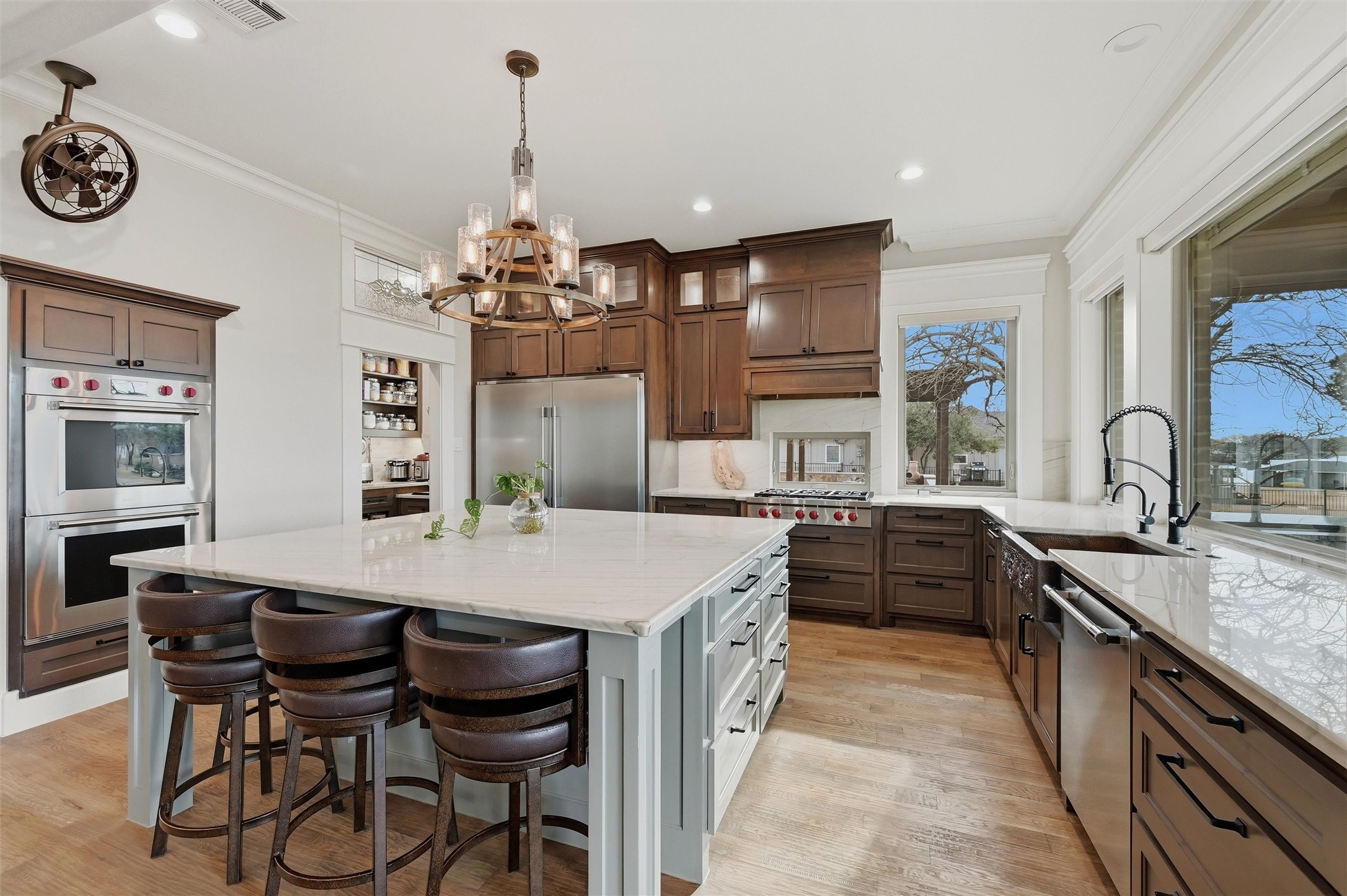 613 Kiowa Drive W Lake Kiowa TX 76240