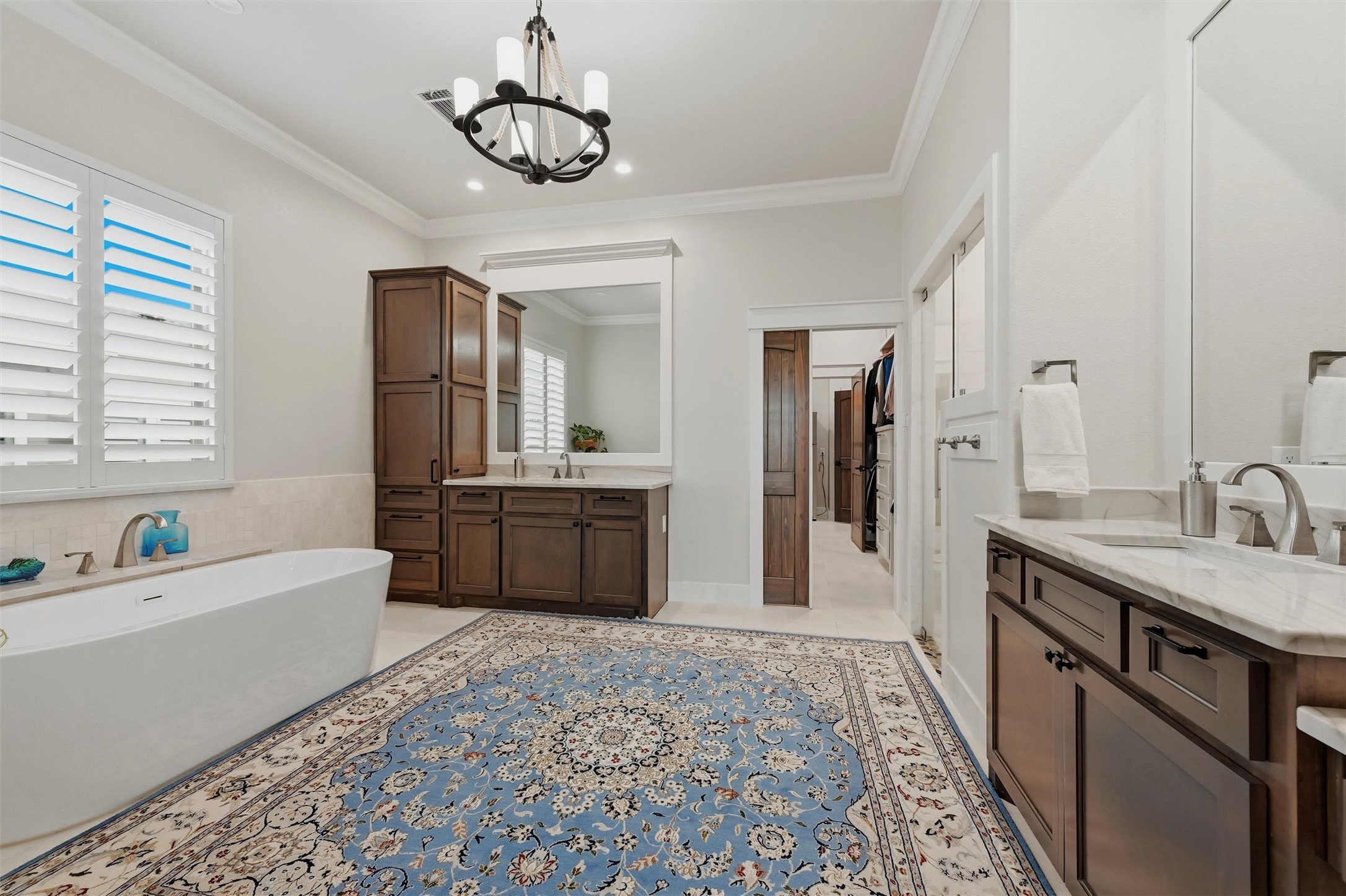 613 Kiowa Drive W Lake Kiowa TX 76240
