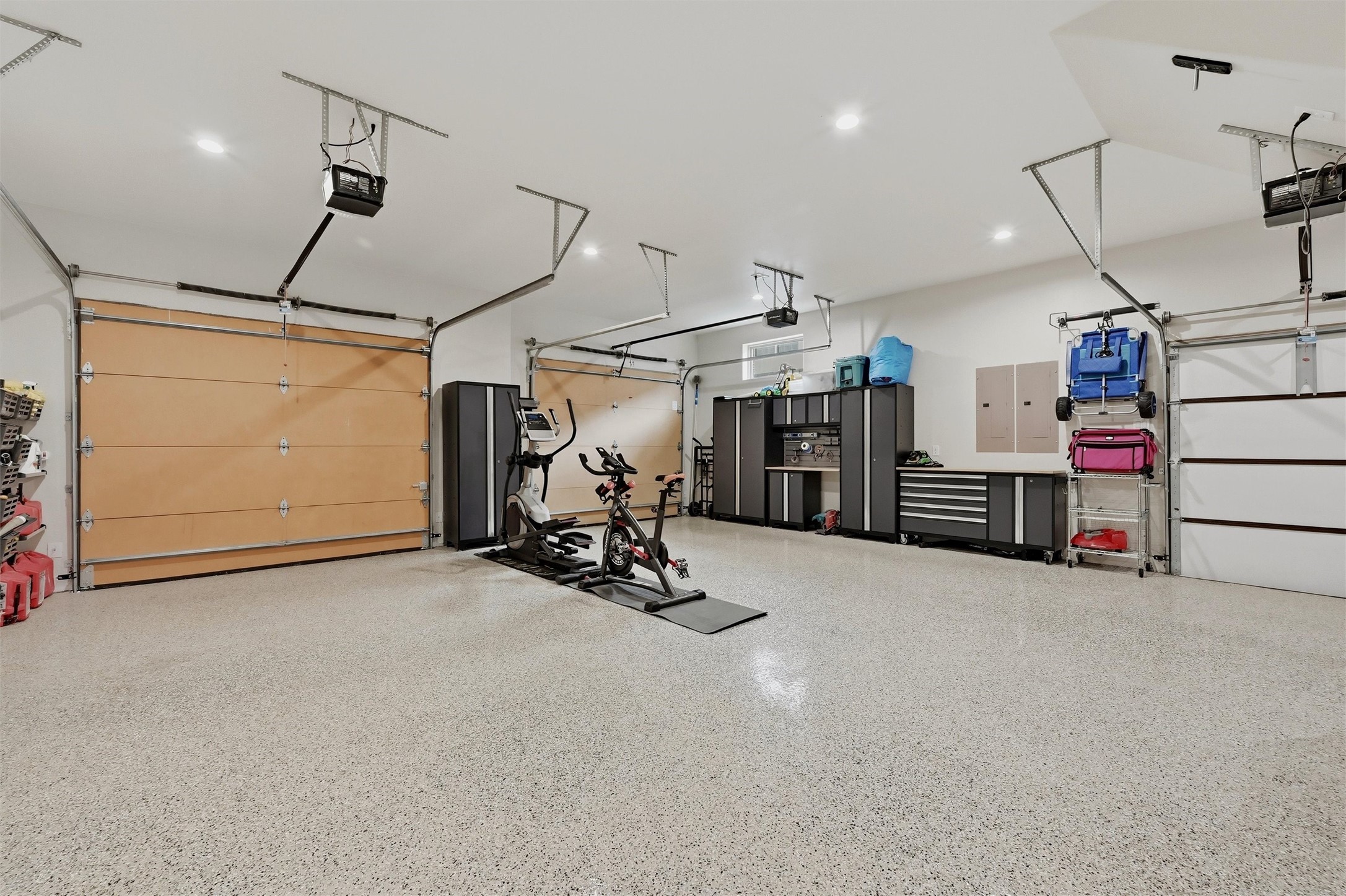 613 Kiowa Drive W Lake Kiowa TX 76240