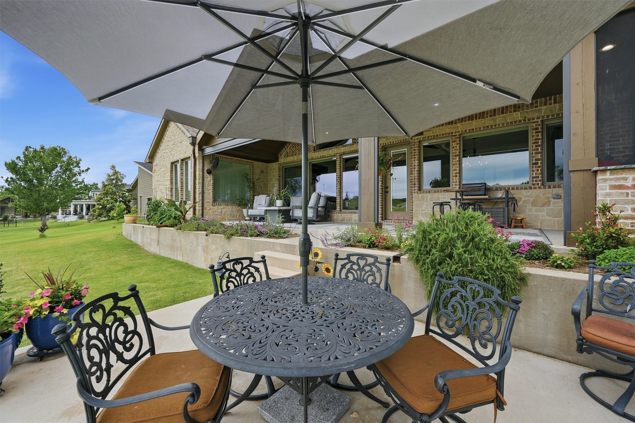 613 Kiowa Drive W Lake Kiowa TX 76240
