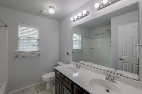 1046 Chandler Street Kennedale TX 76060
